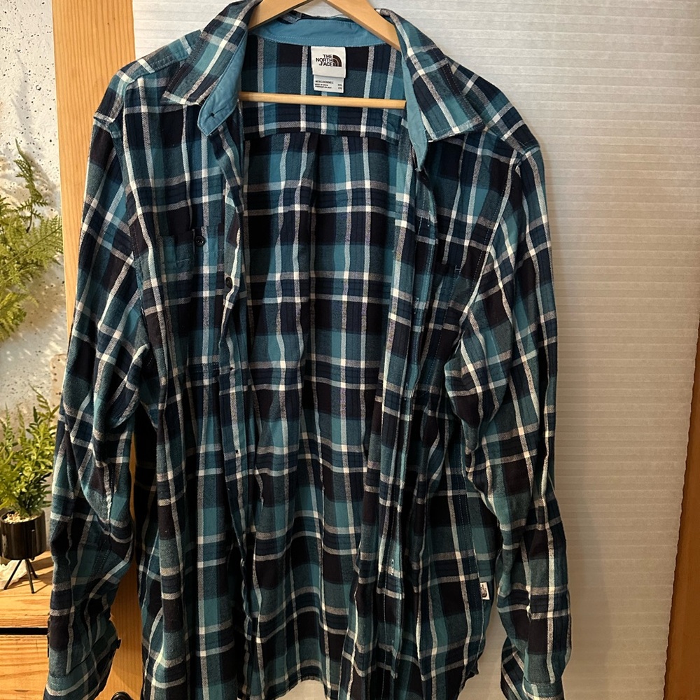 The North Face Men's Teal and Navy Plaid Shirt